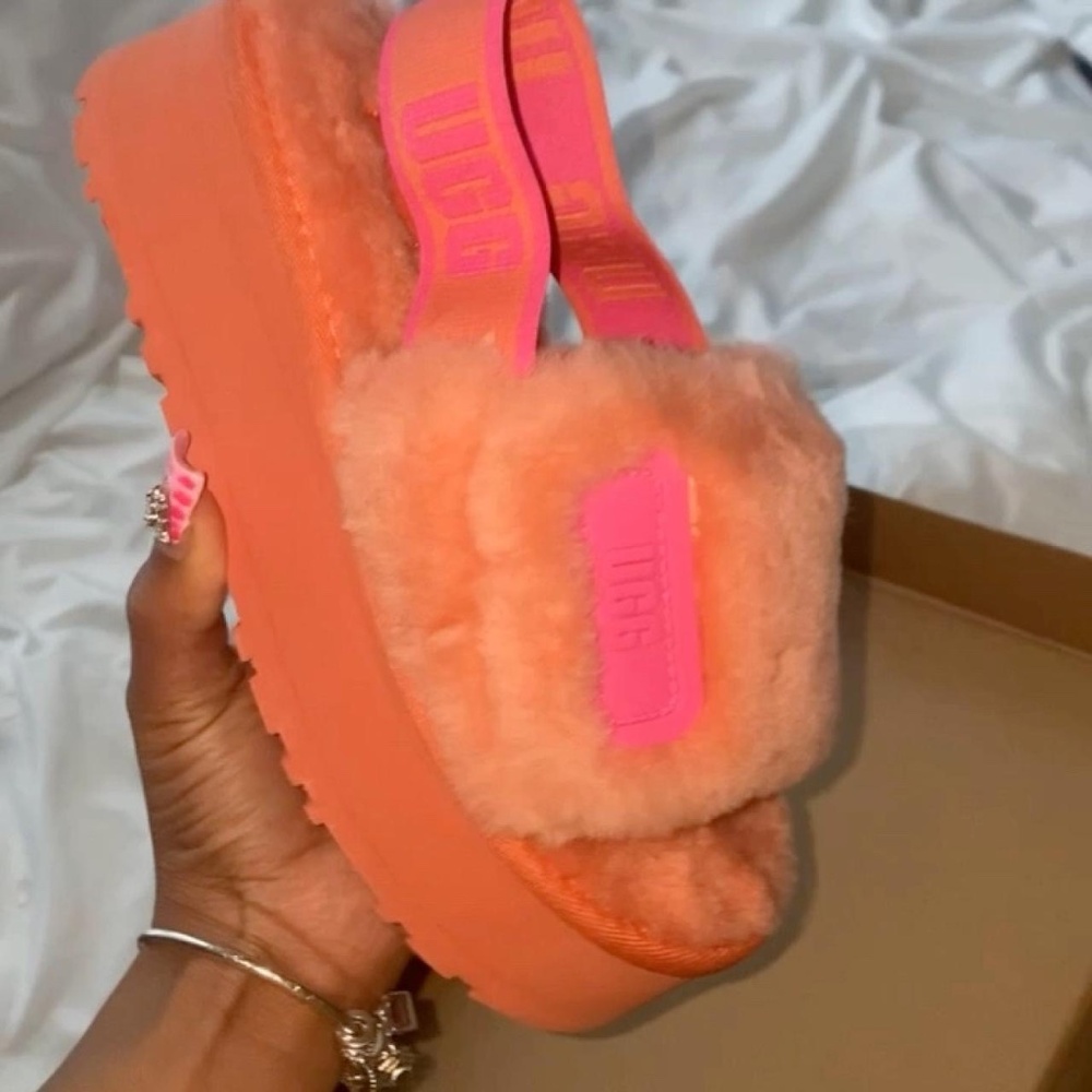 Uggs platform